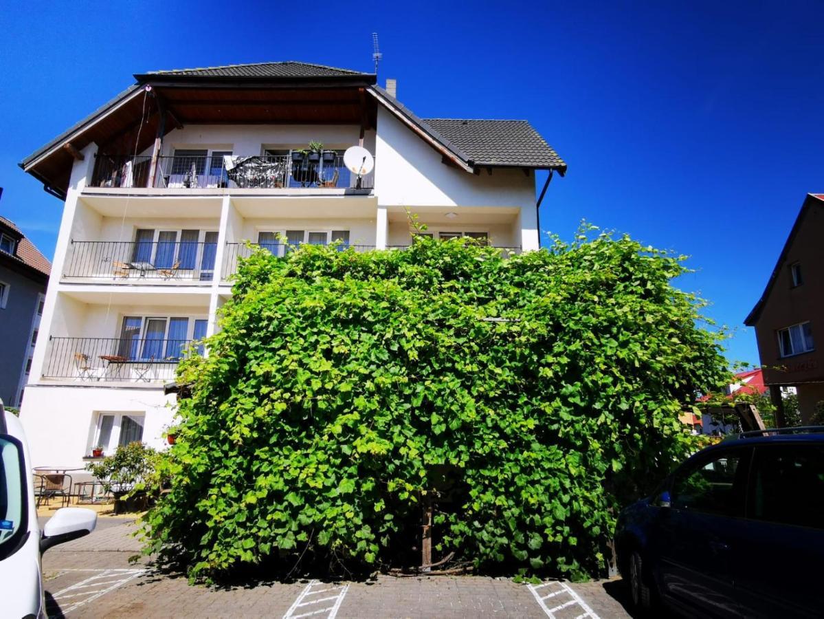 Elizabeth Apartamento Rewal Exterior foto